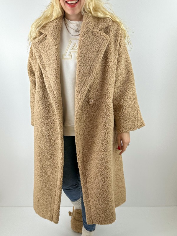 Boucle oversize maxi coat