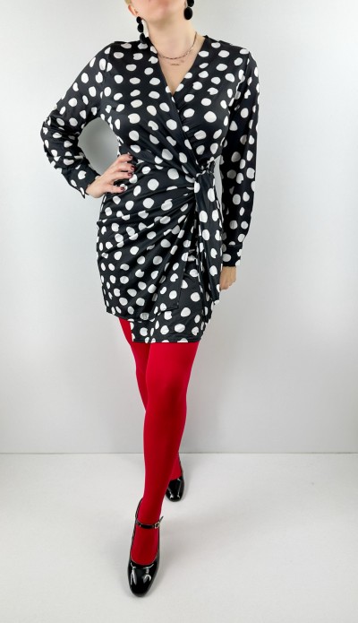 Puantiye desenli kruvaze elbise