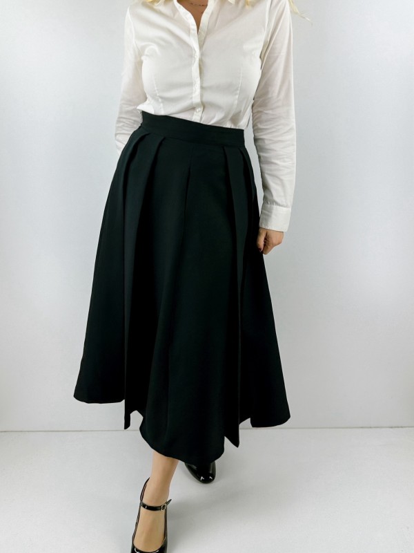 Black midi pleated skirt