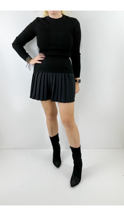 Siyah bisiklet yaka basic kazak