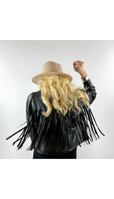 Püsküllü siyah deri ceket