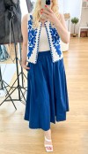 Blue embroidery detailed vest
