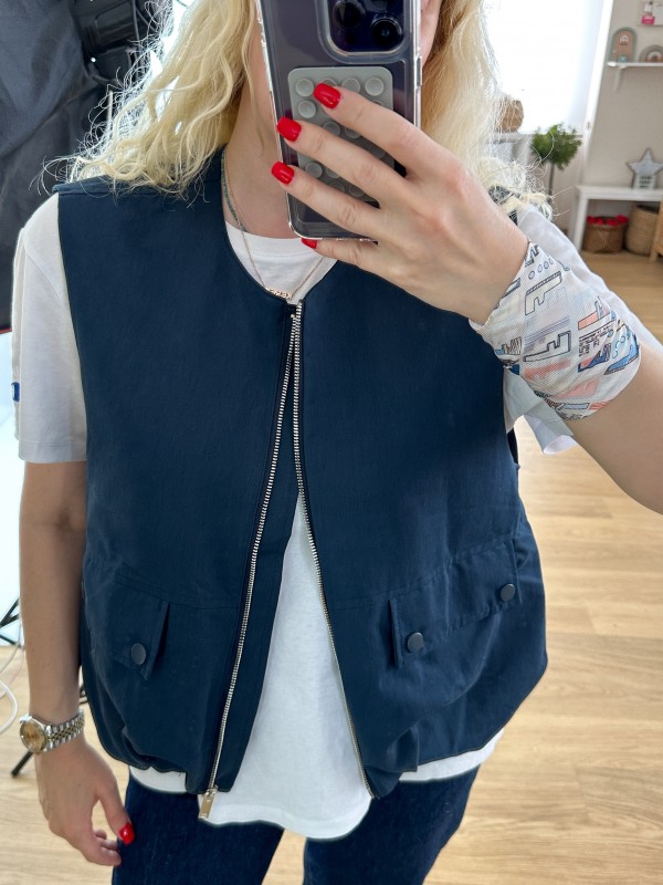 Navy relaxed model vest
