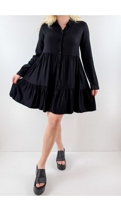 Siyah pamuklu kat detaylı elbise