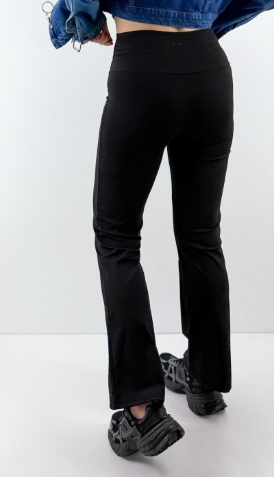 High waisted black leggings