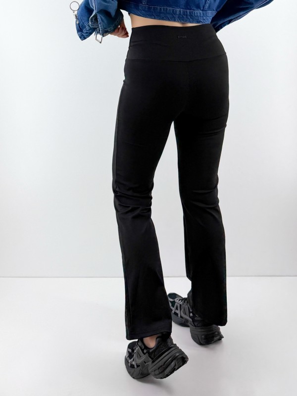 High waisted black leggings