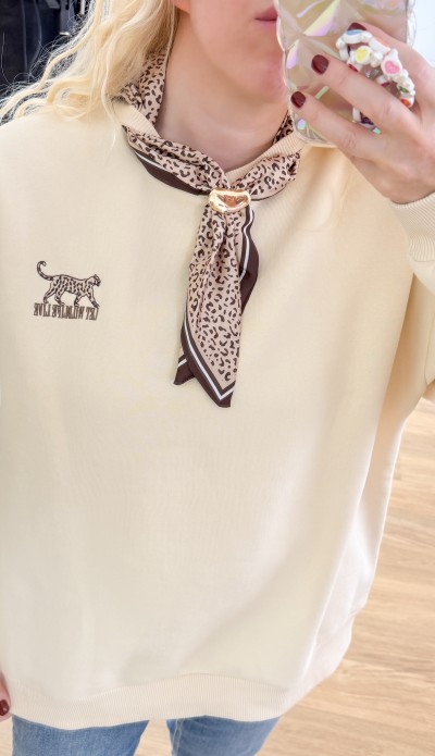 Fular yeri hazır krem fularlı sweatshirt