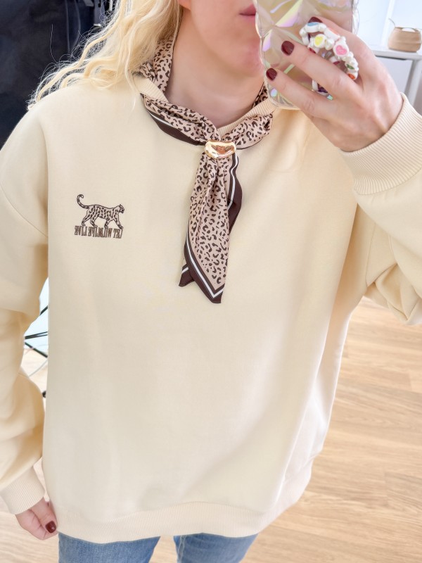 Fular yeri hazır krem fularlı sweatshirt