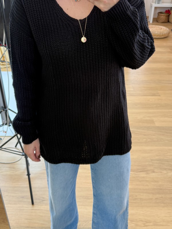 Siyah V yaka rahat kalıp tunik kazak