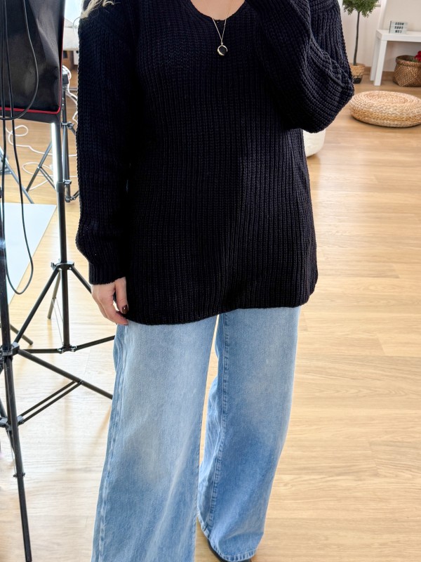 Siyah V yaka rahat kalıp tunik kazak