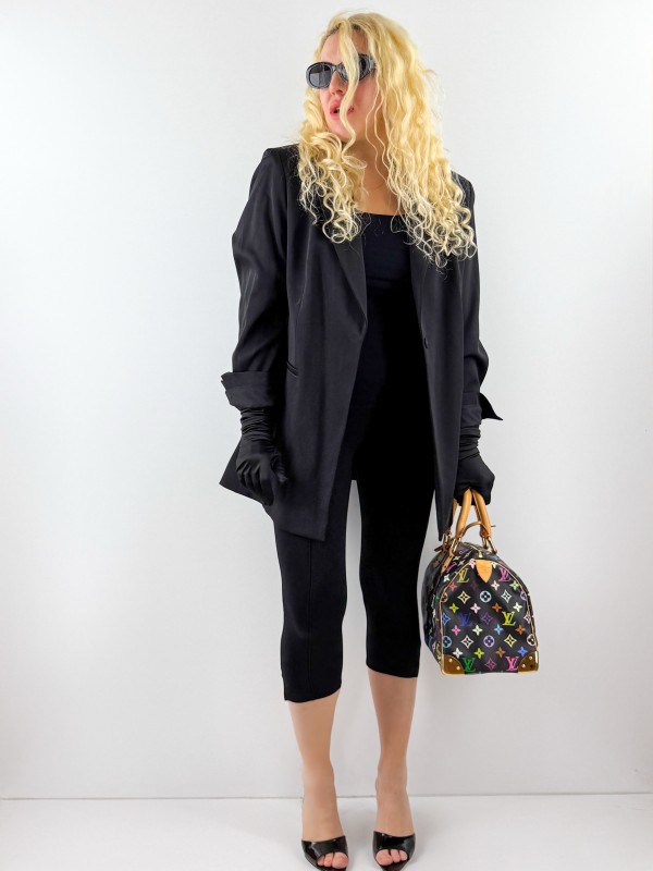 Black capri leggings