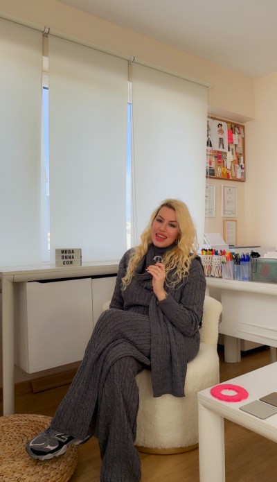 Gray three pieces knit set