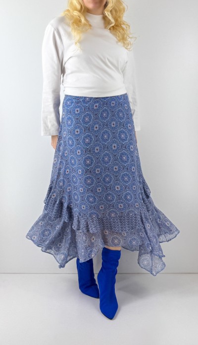 Asimetric chiffon skirt