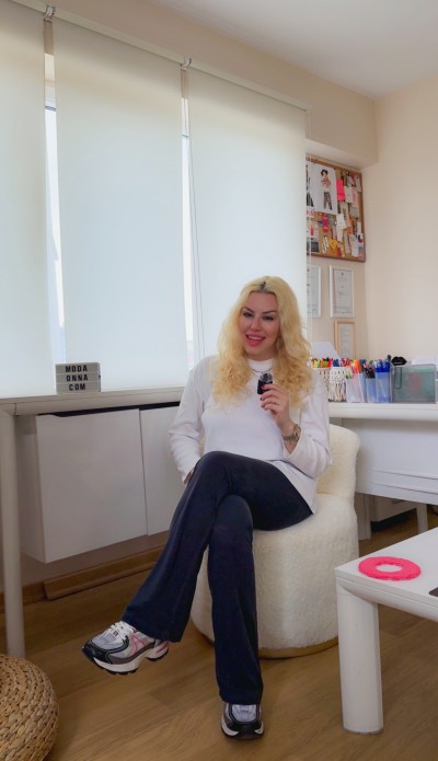 Dark gray flare legging pants