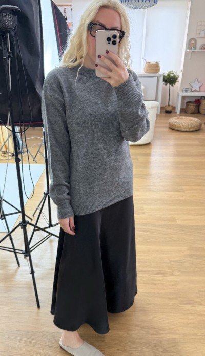 Gri bisiklet yaka yünlü kazak