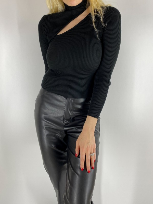 Black knit blouse