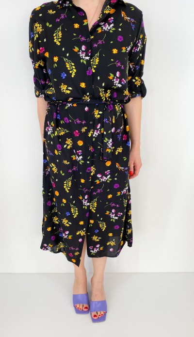 Çiçek desenli gömlek elbise