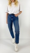 High waisted slim jeans