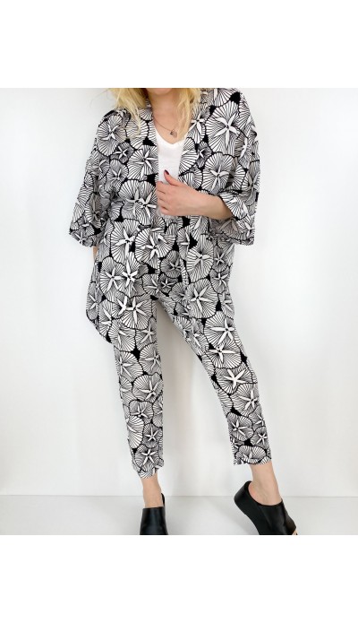 Siyah beyaz desenli pantolon kimono takım