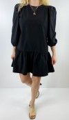 Siyah volanlı mini elbise