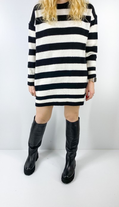 Çizgili triko tunik