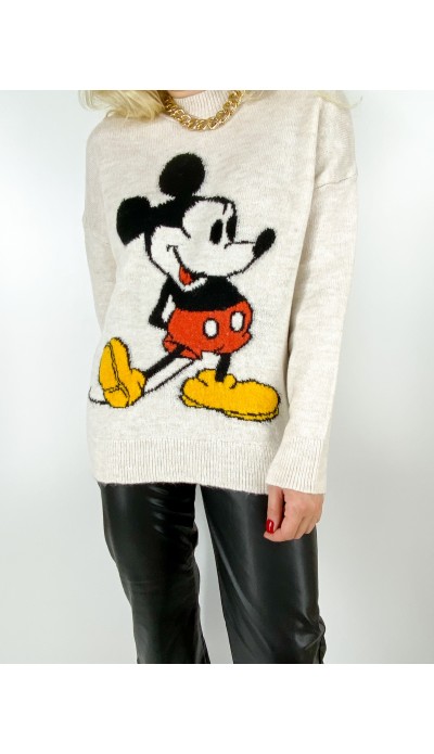 Karakter detaylı yün kazak