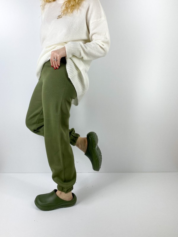 Khaki knit pants