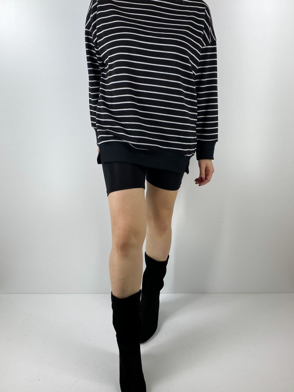 White striped black sweatshirt