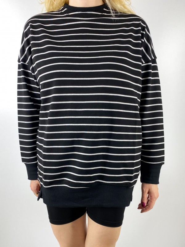 White striped black sweatshirt