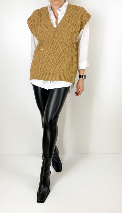 Kahverengi örme süveter