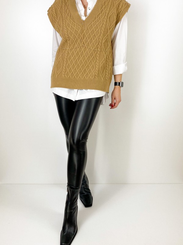 Brown knit jumper