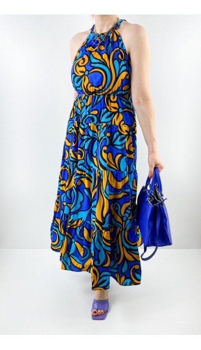 Boyundan bağlı tasarım elbise 