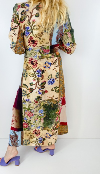 Çiçek desenli kruvaze elbise