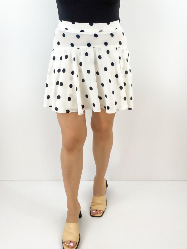Dot printed short skirt