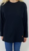 Black long sleeve t-shirt