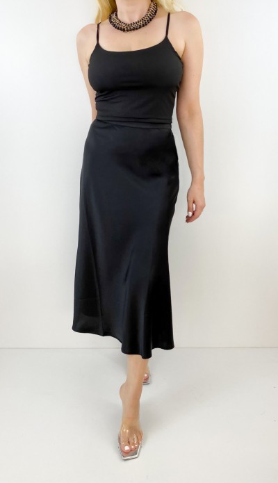 Siyah ince askılı kısa bluz