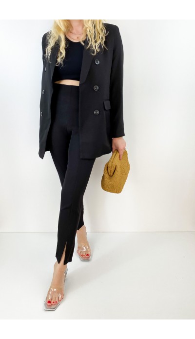 Paça yırtmaçlı tasarım pantolon