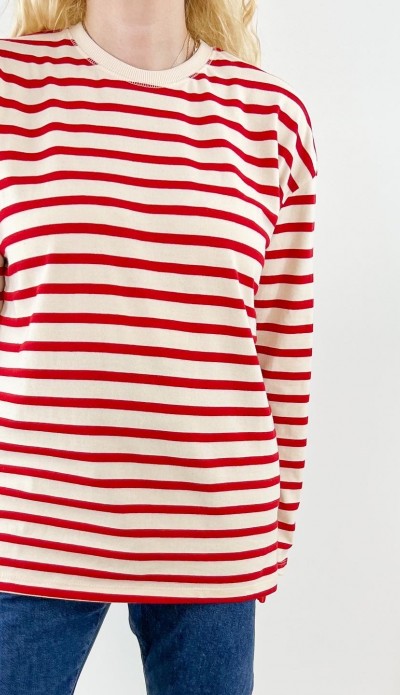 Kırmızı çizgili mevsimlik sweatshirt