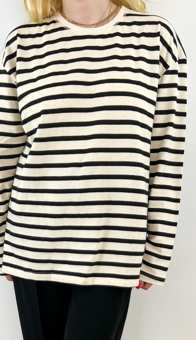 Siyah çizgili mevsimlik sweatshirt