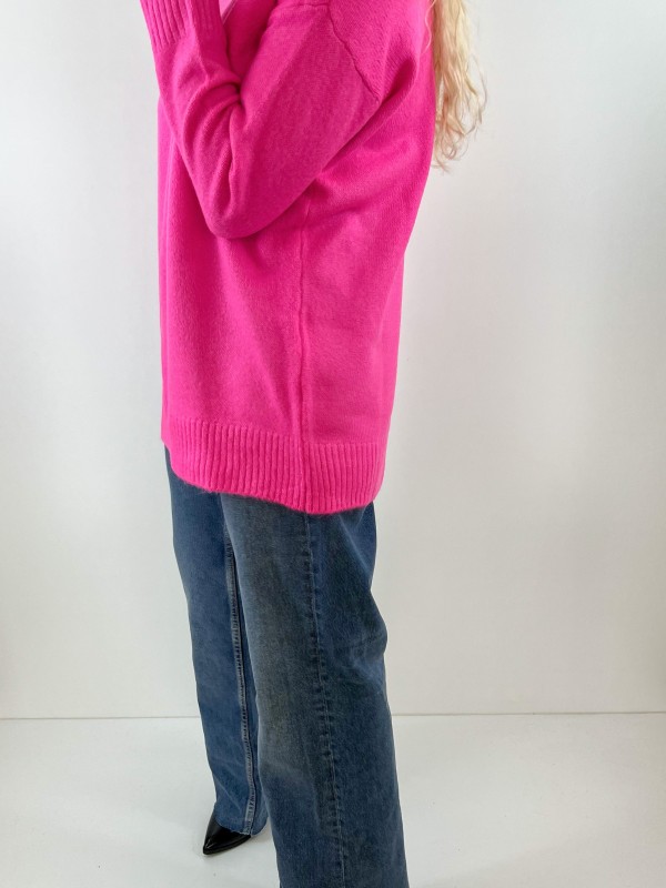 Pink oversize knit pullover